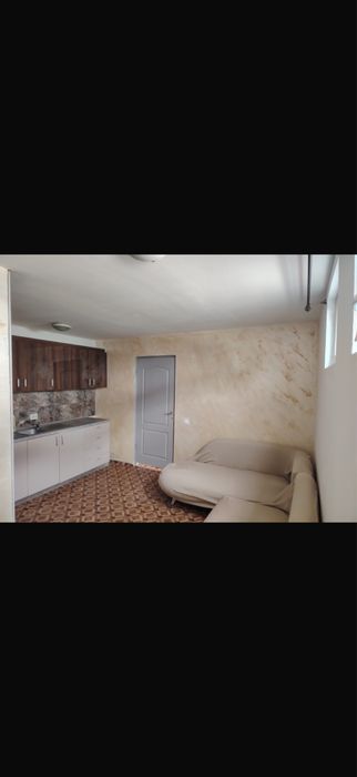 Proprietar direct ,inchiriez casa comuna Berceni