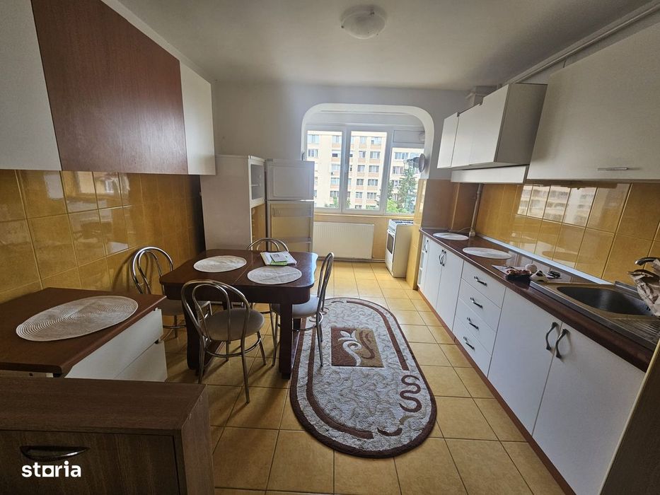 Apartament 3 camere Centrul civic ! — fotografia 1