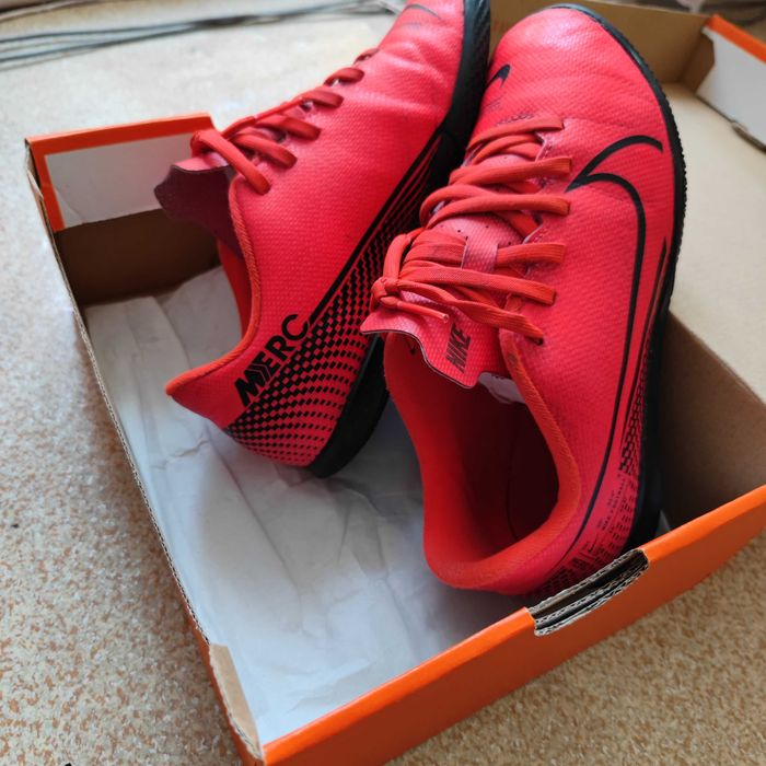 Бутсы зальные для мальчиков