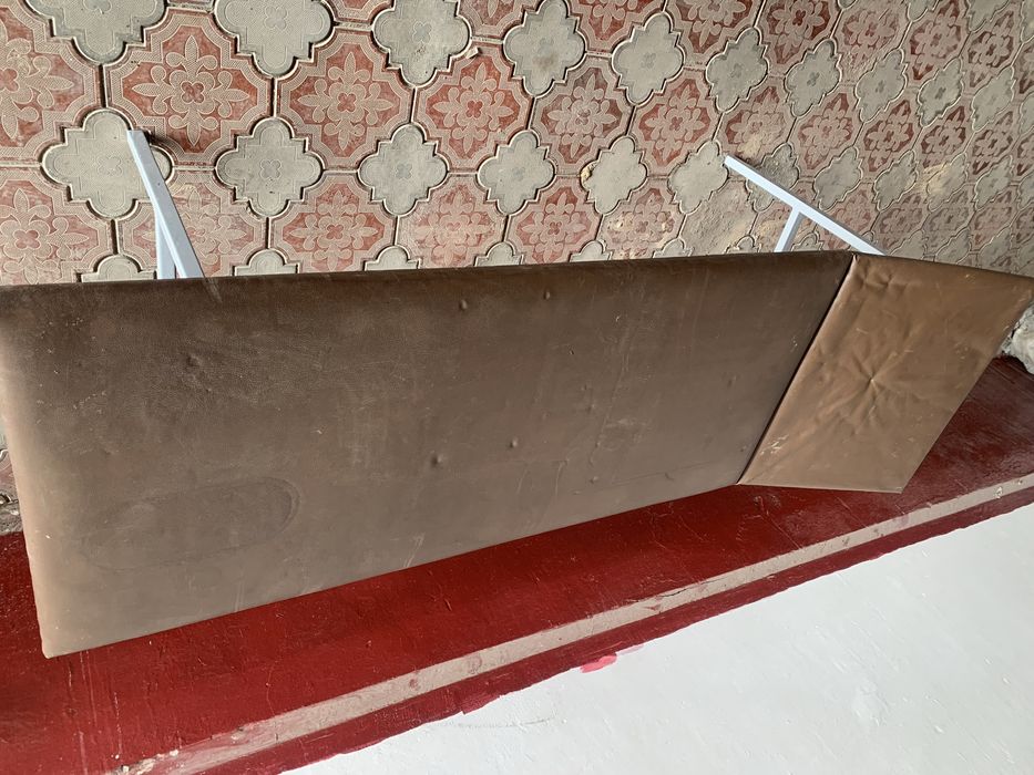 Кушетка массажная -