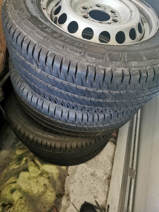 235 65 16 C  Michelin agilis 3 pentru Sprinter sau Krafter