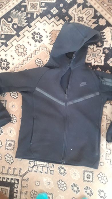 nike tech original