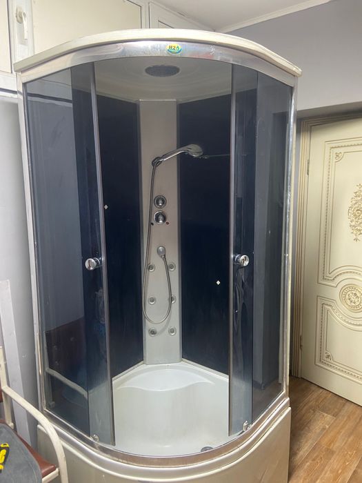 Душевая кабинка  б/у