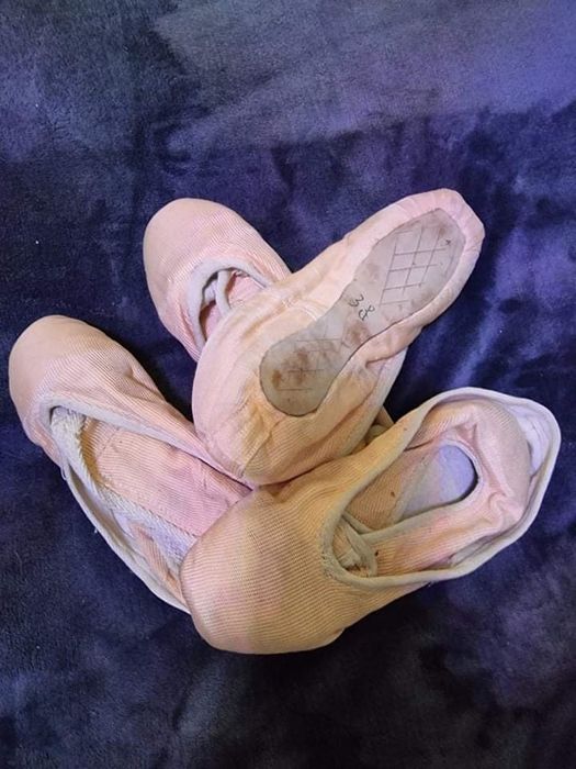 Пуанты новые х/б