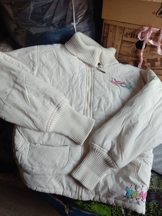 Куртки зимние р.40-42-44