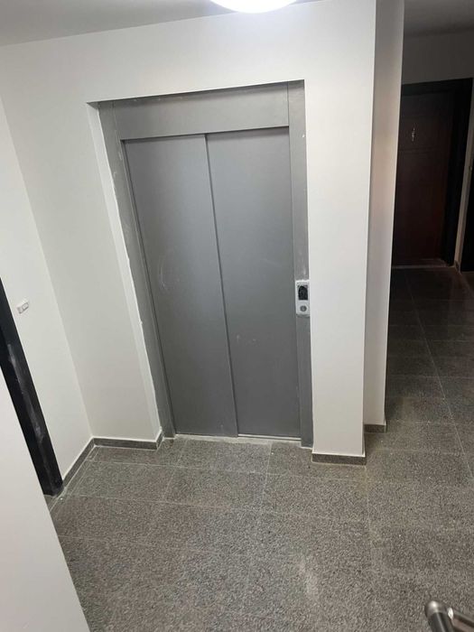 Дава се под наем Тристаен апартамент в Казанлък - 101 кв.м за 136680 € - Снимка #7