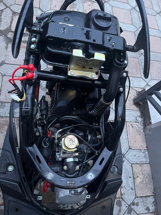 В продаже скутер м8 про