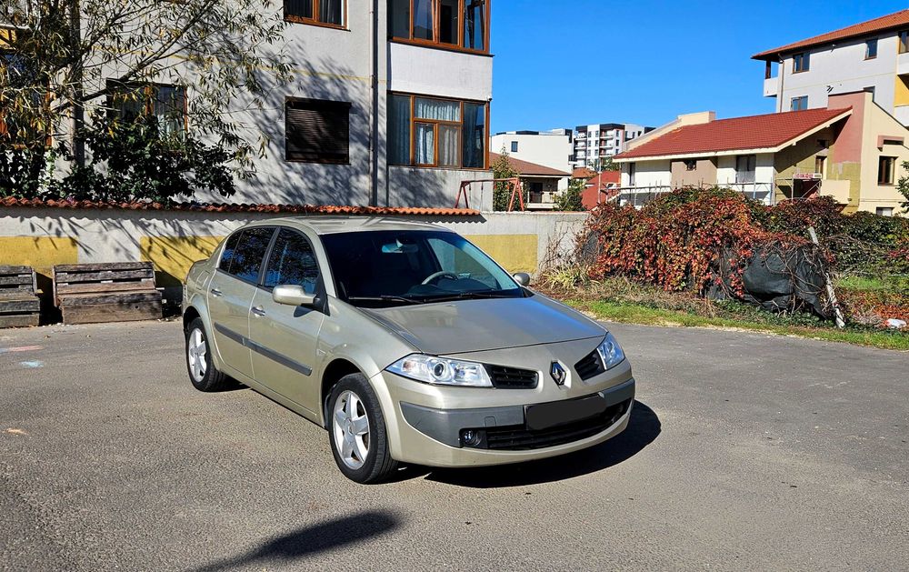Renault Megane 2, 1.6 Benzina 112 cp an fabricatie 2007