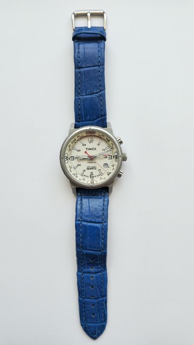 Ceas Timex intelligent quartz cu busola ecran luminat