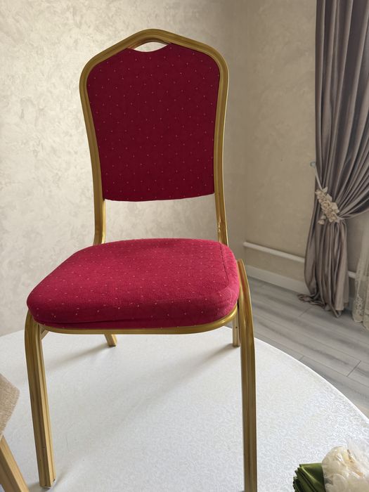 Стулья сатылады өте жақсы жағдайда