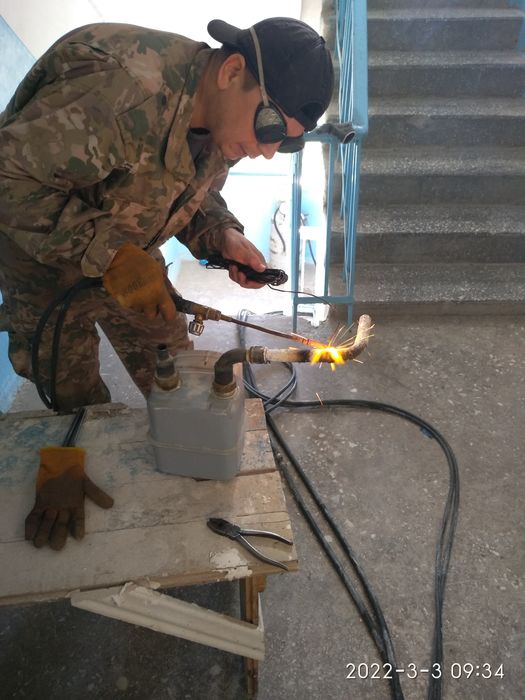 Сантехника,Газосварка ,Электросварка,монтаж газовых труб,водяных тр.