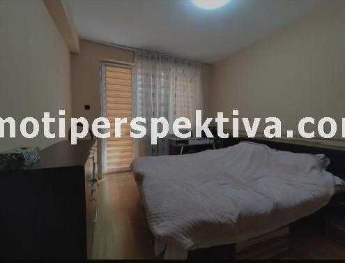 Продава се Тристаен апартамент в Пловдив, Кършияка - 90 кв.м за 2095 €/кв.м - Снимка #2