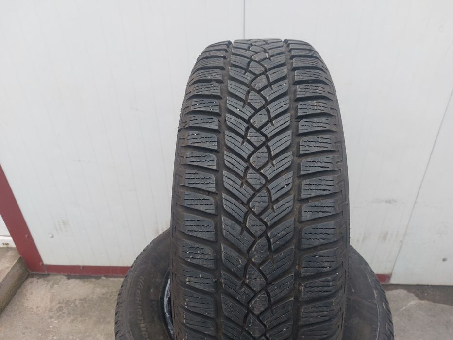 150 lei bucata! Set anvelope M+S/IARNA 215 65 r16 Fulda! 8 mm