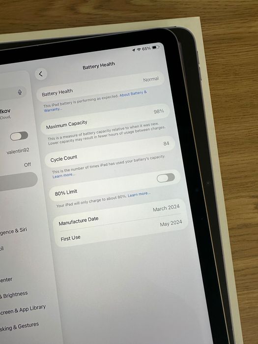 iPad Air M2 11 инча + Smart Folio