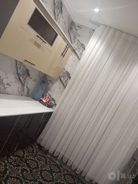 Qoyliq dehqon bozori yonida qizlar va ayolarga  yangi