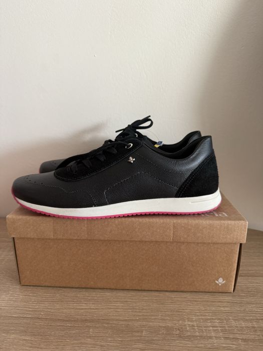 Маратонки Cravo Canela