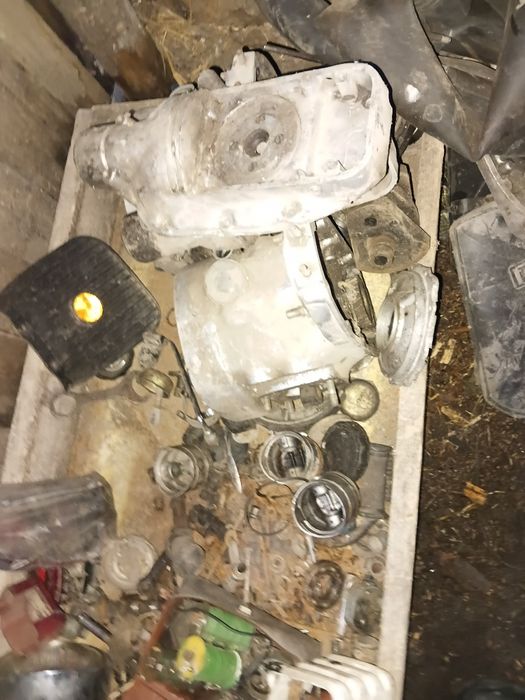 Продам Урал запчасти