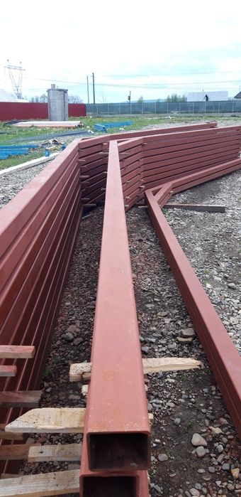 Vând hale metalice complete. Sau pe componente 
.