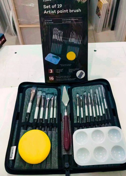 Кисточка для рисования