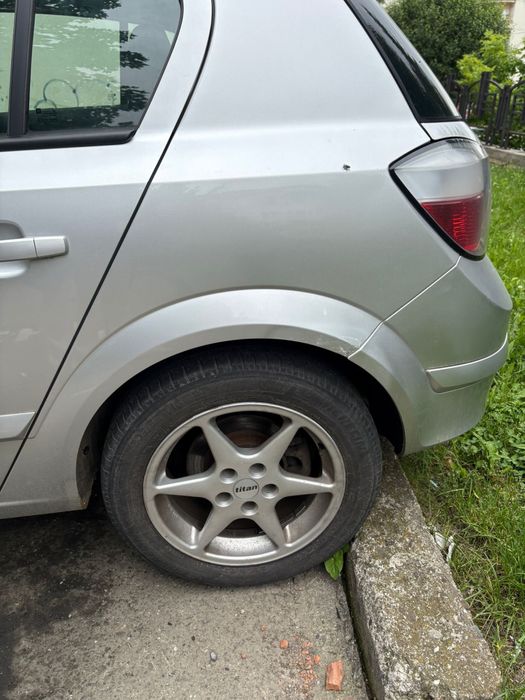 OPEL Astra 2005 — imagine 5