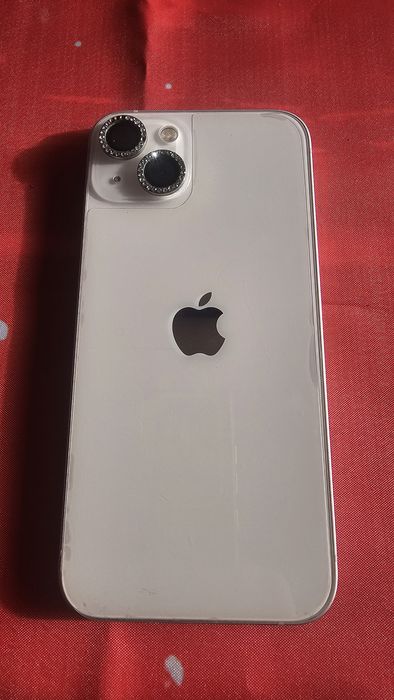 Vand iphone 13 pink  si 17 huse