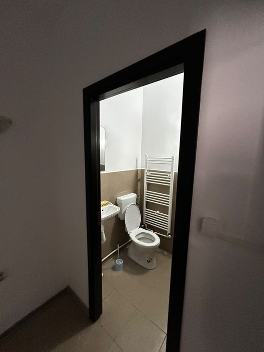 Închiriez Spațiu Comercial