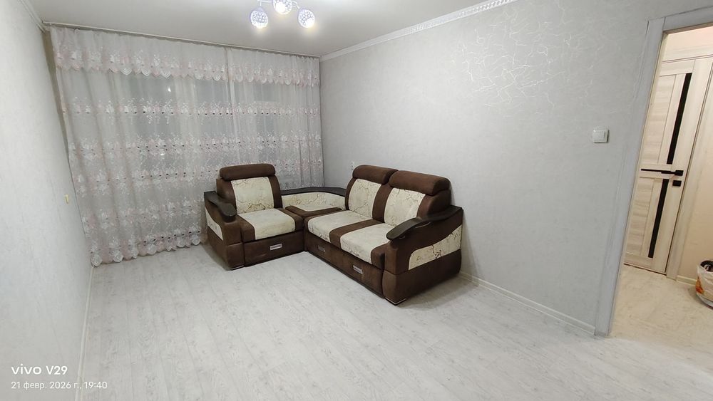 Сдается 1 комн. кв. мкр Строитель