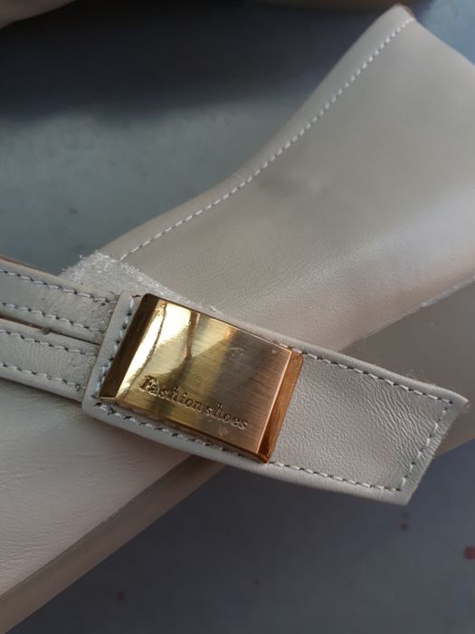 Продам балетки новые