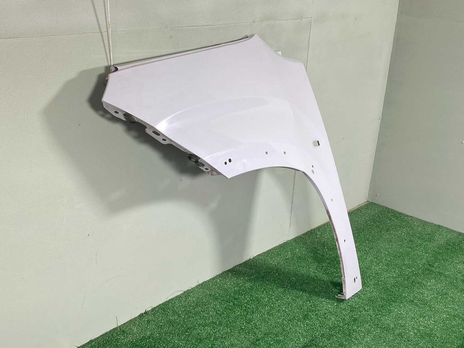 калник ляв Peugeot Partner Rifler, Citroen Berlingo 2018-2025г. #1014V