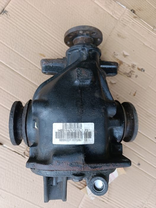 Заден диференциал с число 3.23 БМВ Е46 / BMW E46