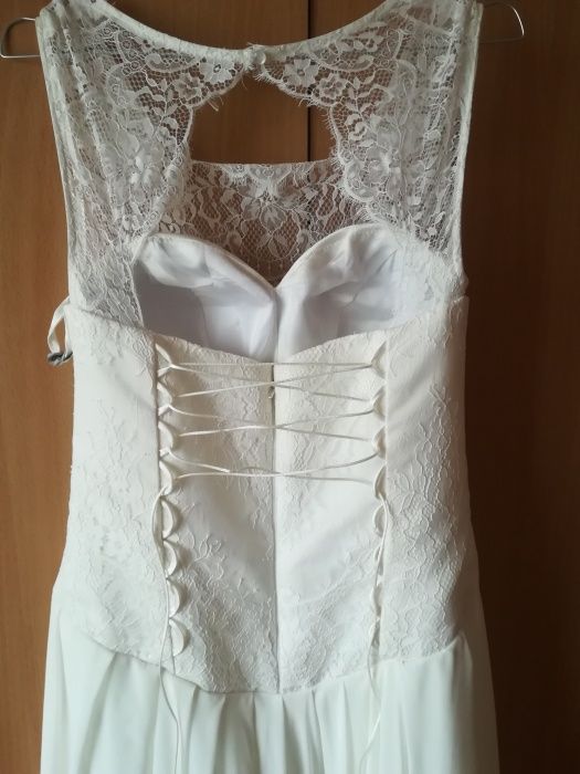 Vand rochie de mireasa
