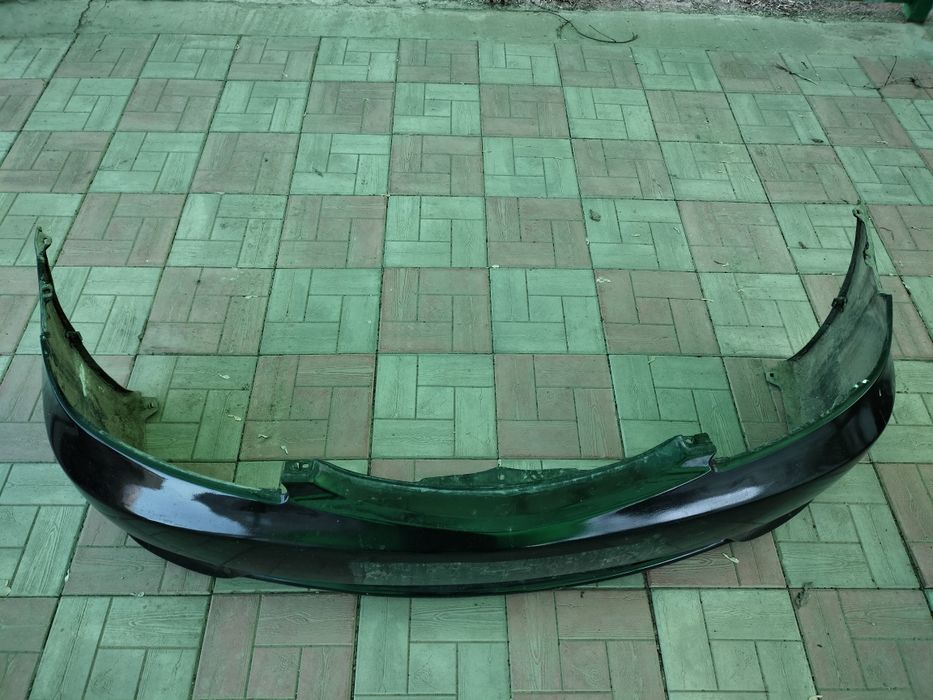 Бампер передний на камри 30 35