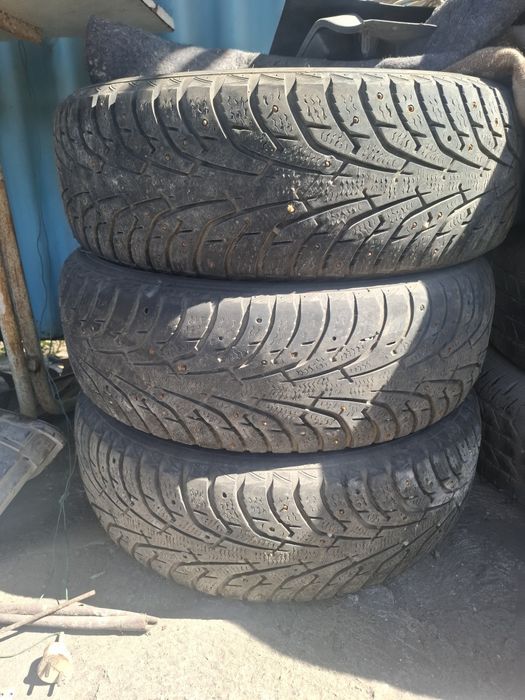 Зимняя 215/65/R16