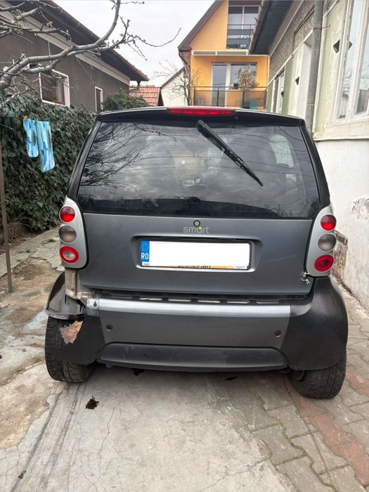Vând piese de Smart fortwo dezmembrez