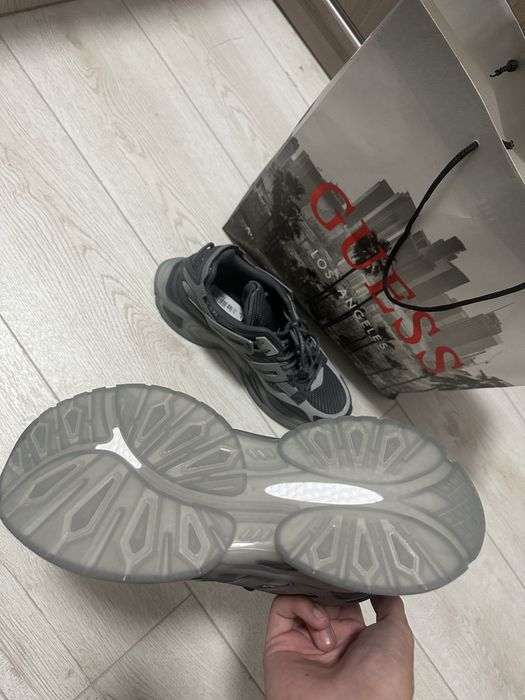 Мъжки обувки Guess