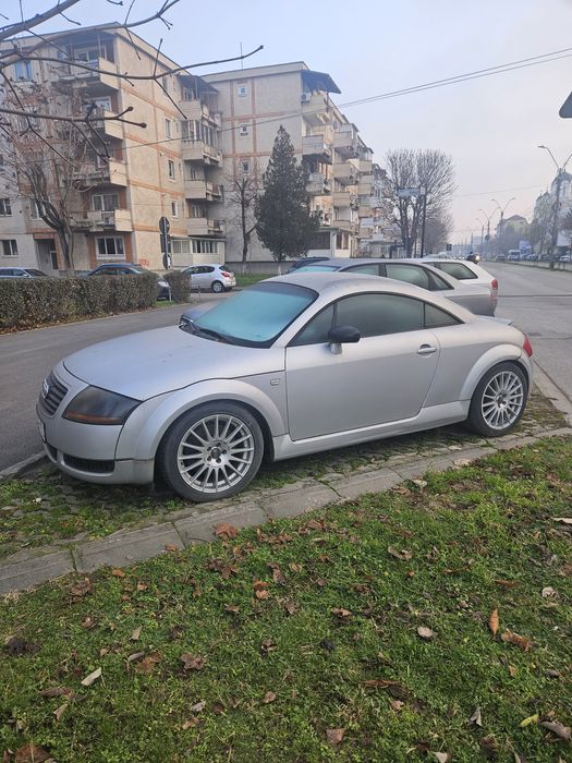 Audi TT,quattro,de fabricație 2000.motor 224 hp