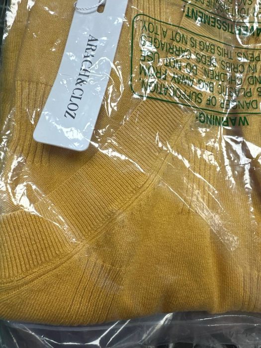 Продается НОВЫЙ женский свитер