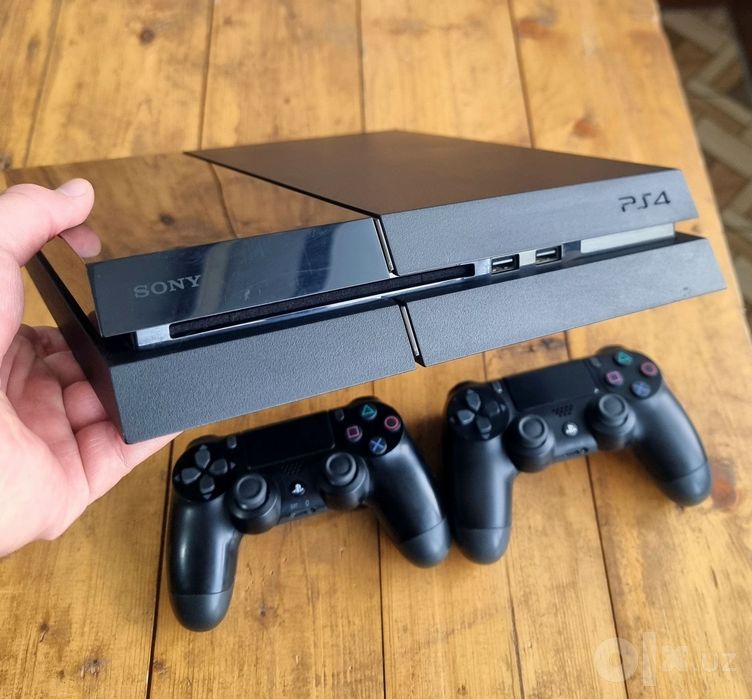 PlayStation 4 fat