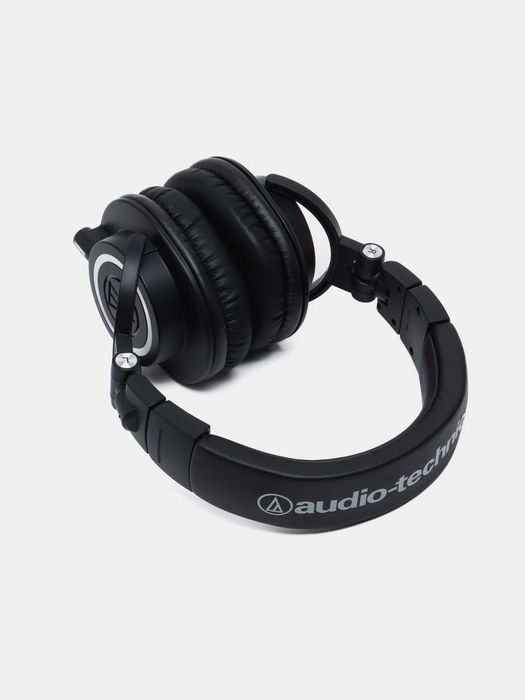 Профессиональные мониторные наушники Audio-Technica ATH-M50X