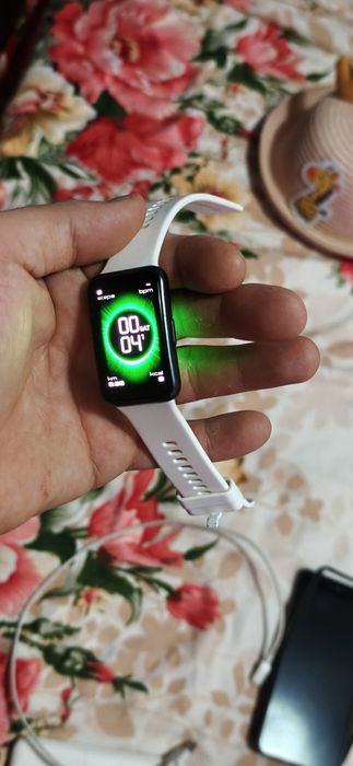 Huawei Band 4 curea nouă