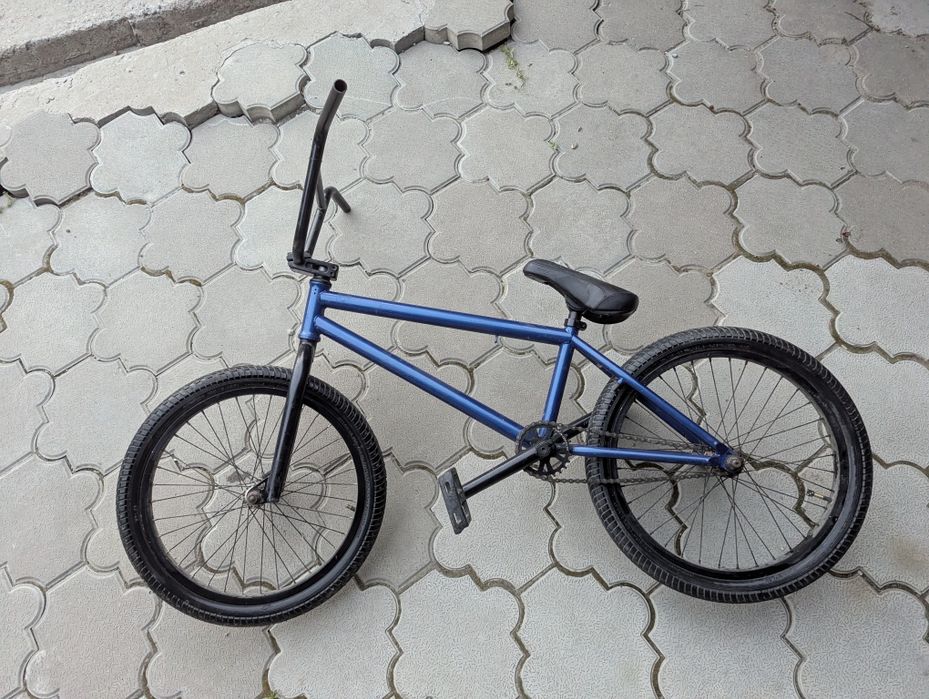 продам бмх срочно
