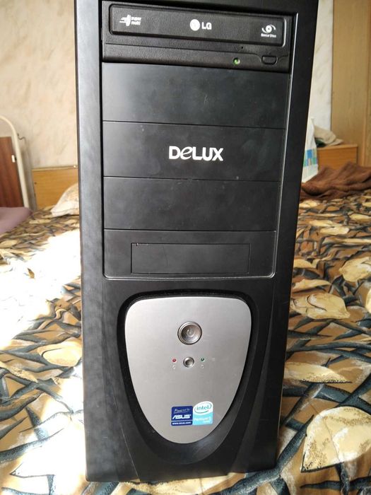 Компютър Asus P7P55 D Deluxe,i7 860,RAM 12 GB, GTX 560 Ti 2GB 256 bit