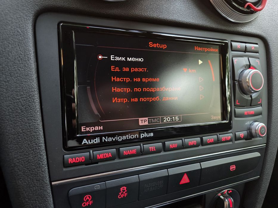 Audi RNS-E PU LED оригинална навигация за Ауди А3 8П / Audi A3 8P