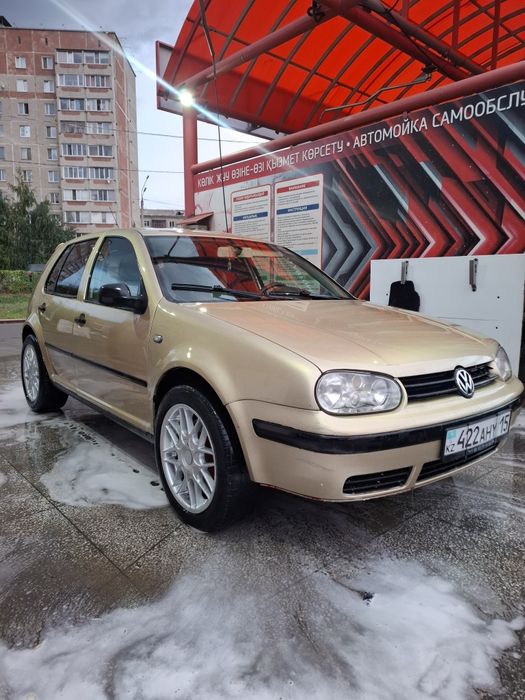 Volkswagen Golf 4 2003гв АКПП