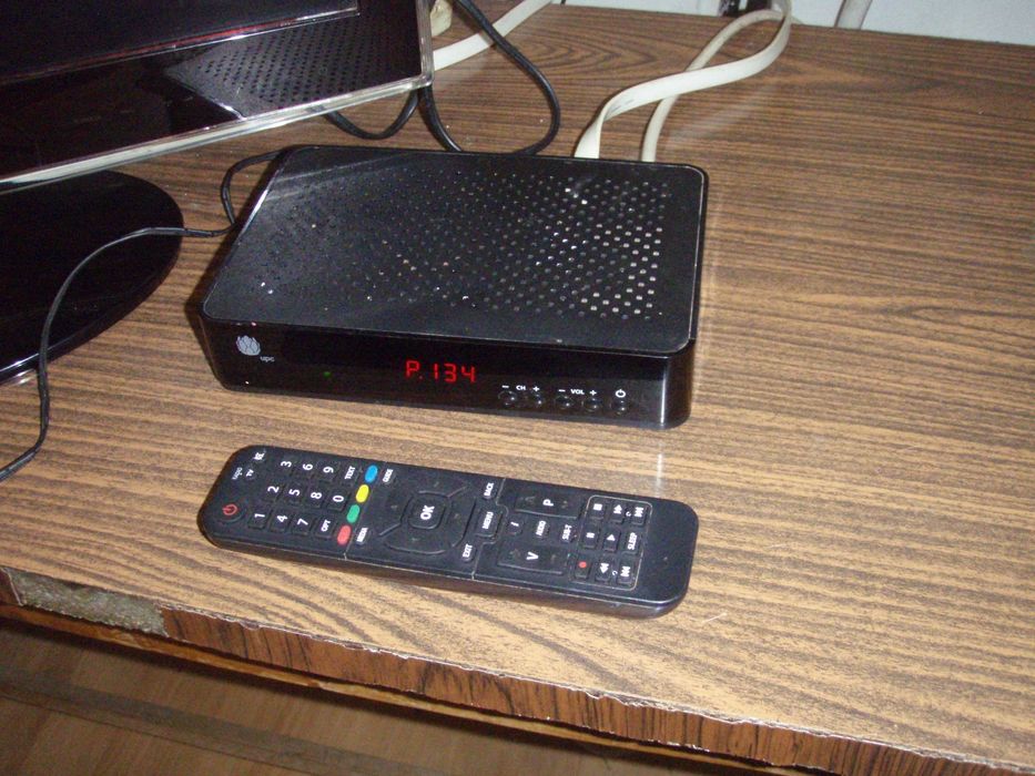 Receptor satelit HD (HDMI + Euroscart) Kaon CO3600 Focus Sat + cartela