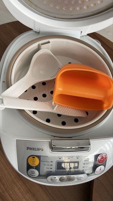 Мултикукър philips