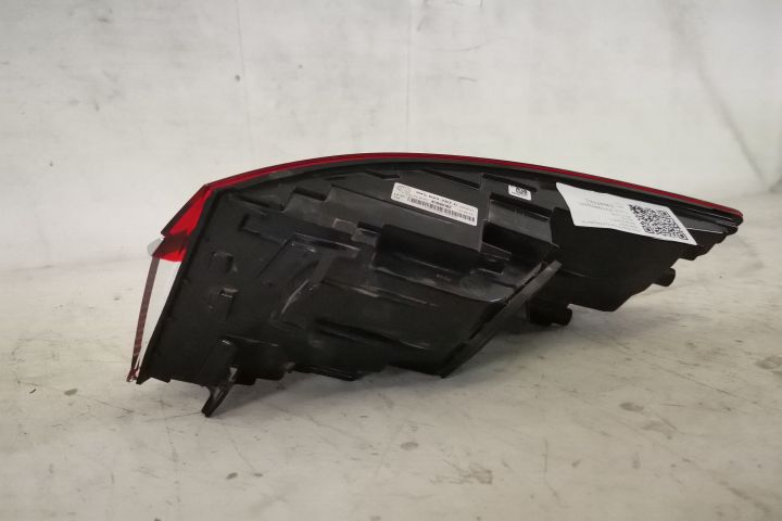 Стоп Ляво Крило Led Оригинален В Добро Състояние Шкода / Skoda Суперб