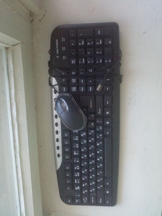 Продам клавиатуру и мышь
