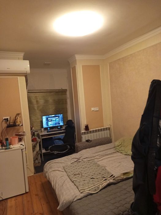 Яккасарай 1/4/4. Общага. Аския базар