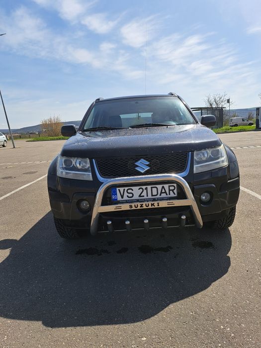 Vând  suzuki grand vitara